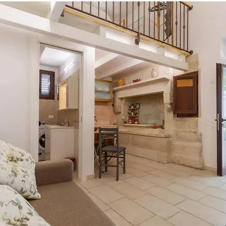 Corte Tredomus * Cannole