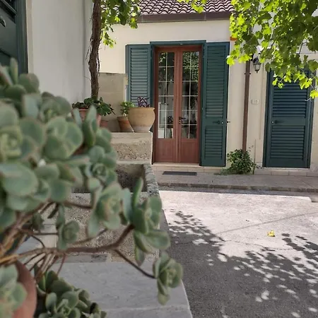 Corte Tredomus Holiday home *