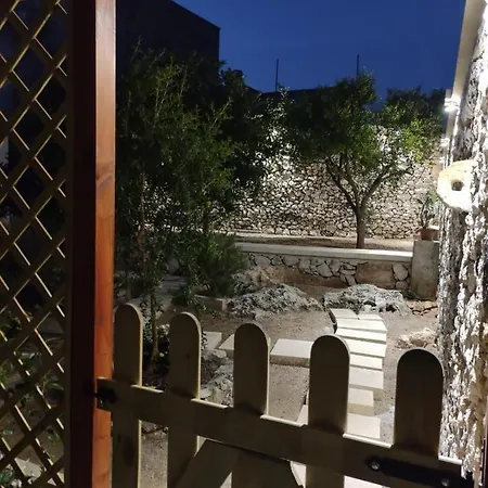 Holiday home Corte Tredomus Cannole