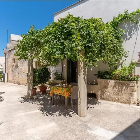 Holiday home Corte Tredomus *