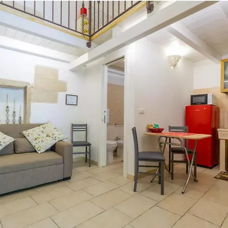 Corte Tredomus * Cannole