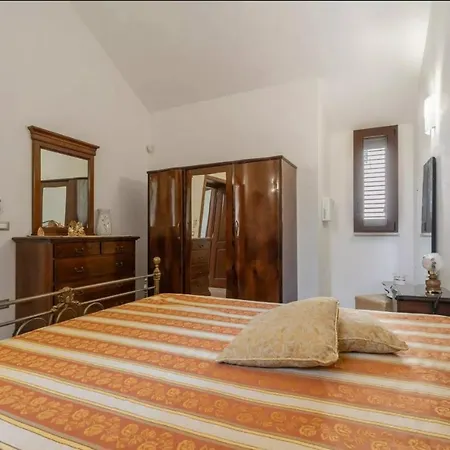 Holiday home Corte Tredomus *