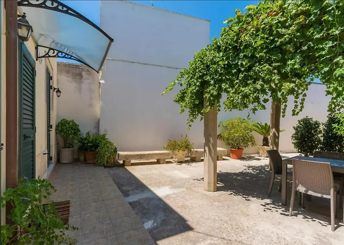 Tatil Evi Corte Tredomus Cannole