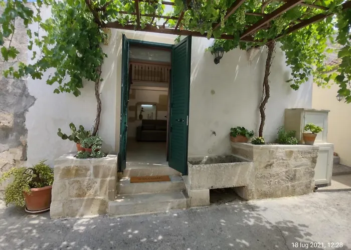Tatil Evi Corte Tredomus Cannole